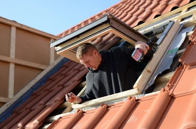 Pose de fenêtres de toit Velux à Chaintreaux